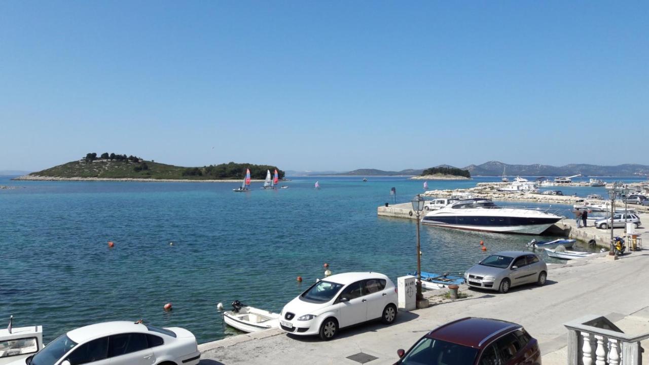 Apartman Pape Pakoštane Exteriör bild