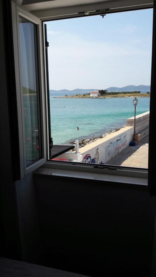 Apartman Pape Pakoštane Exteriör bild